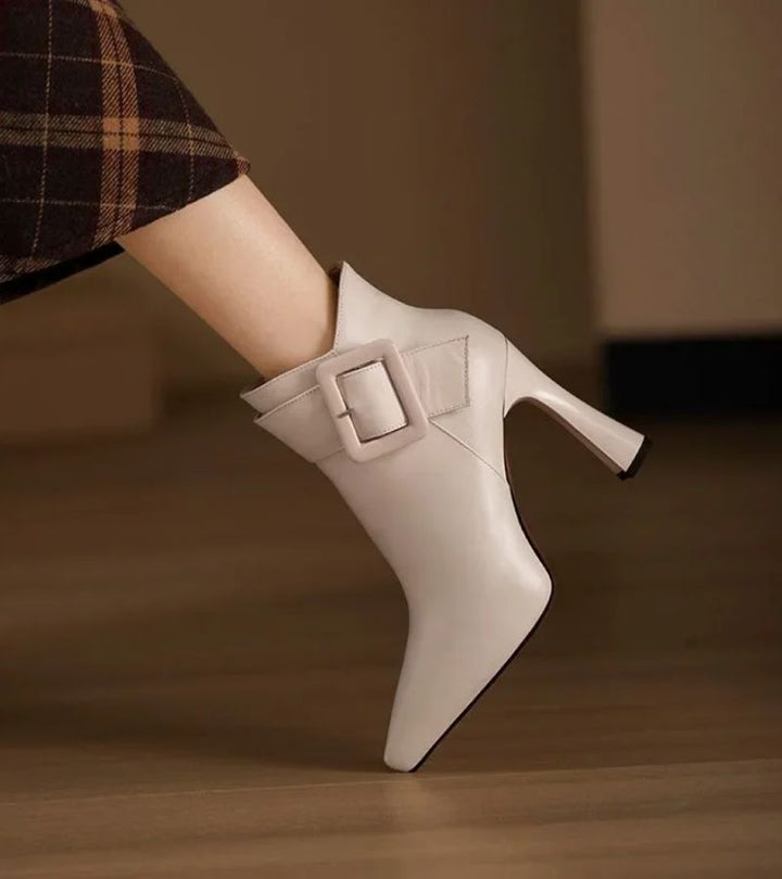 DELACROIX | Bottines Signature à Talon &amp; Boucle Oversize