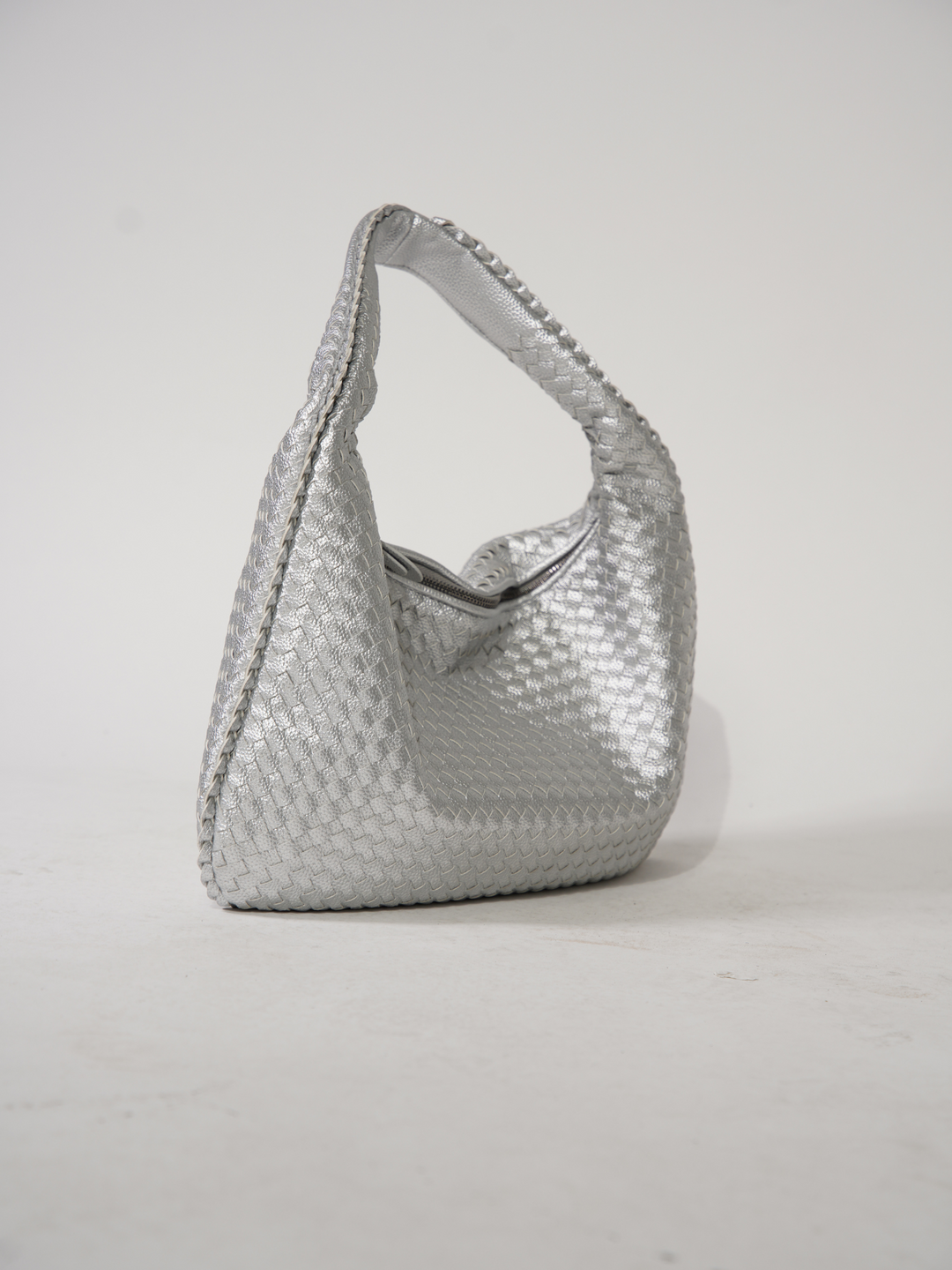 Sac Samara One Shoulder Wonder